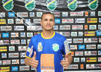 Altos contrata o atacante Toni, campeão piauiense invicto de 2009 com o Flamengo