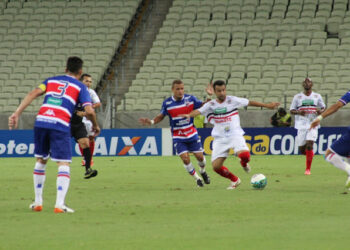 River joga na defesa, mas arranca empate contra o Fortaleza na estréia na Série C
