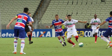 River joga na defesa, mas arranca empate contra o Fortaleza na estréia na Série C
