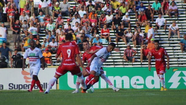 River joga bem, mas perde em casa para o América-RN