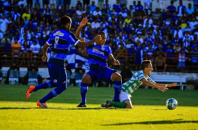 Altos perde por 3 a 0, dá adeus a invencibilidade e terá que golear o CSA em Teresina
