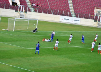Em partida decisiva, River leva goleada de 4 a 1 do Confiança e está perto de ser rebaixado pra Série D