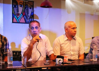 Em festa de 79 anos, Flamengo-PI apresenta Celso Teixeira como técnico e o Leão como novo mascote