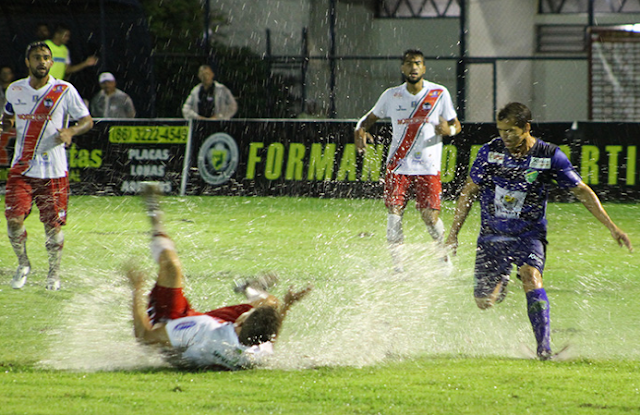 Em noite de decisão, River perde, mas se junta a Altos, Fla e Parnahyba nas semifinais
